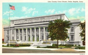 Linn Country Court House Building Landmark Cedar Rapids Iowa IA Posted Postcard