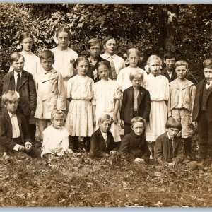 c1910s Group Children Outdoor Sharp RPPC Norwegian School Students Photo A193