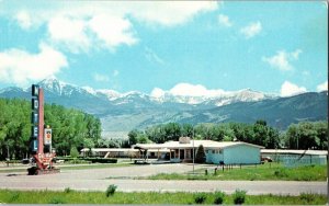 Del Mar Motel US 89 90 Bypass Livingston Mont Sign Snow Mountain Vtg Postcard 