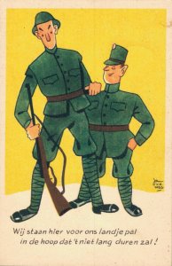 Military World War 1 Two Soldiers Comic Postcard 06.35