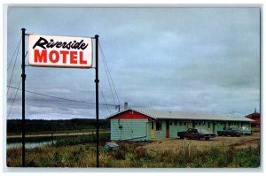 c1960's Riverside Motel St. Louis Saskatchewan Canada Vintage Postcard