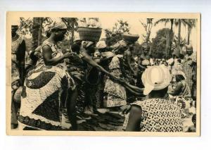247249 AFRICA black women on market Vintage Gevaert photo PC