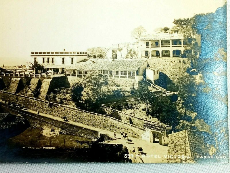 Vintage Postcard Hotel Victoria Taxco Gro Desentis Mountain Side View RPPC