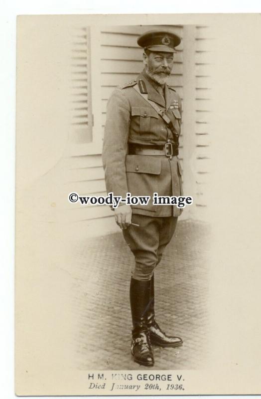 r2196 - H.M.King George V in Uniform, died January 20th 1936 - postcard