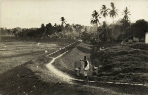 PC CPA BATAVIA WORKERS ON FIELD INDONESIA VINTAGE REAL PHOTO POSTCARD (b6101)