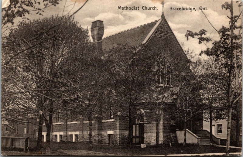 BRACEBRIDGE Ont.: Methodist Church K.M Bickmore Private POSTCARD