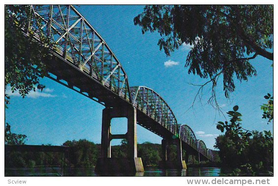 Bridge on the Wisconsin River, Highway 18 & 35, Mississippi River, McGregor, ...