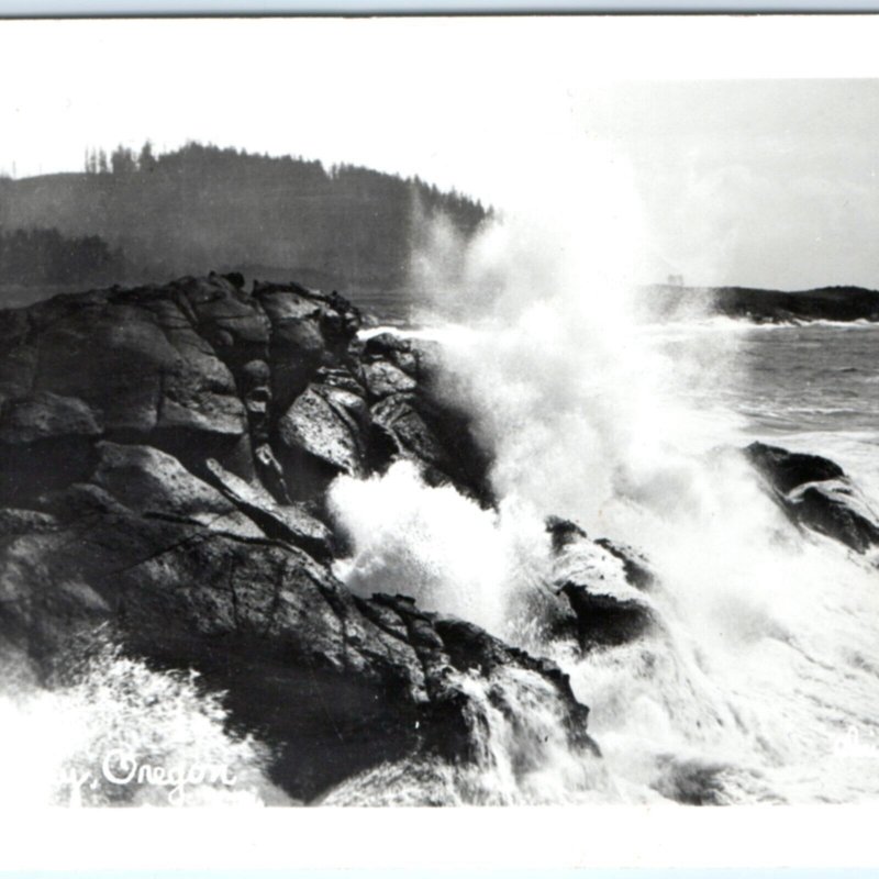 c1950s Depoe Bay OR RPPC Rocks Christian Real Photo Scenic Viewpoint PC Vtg A131