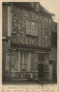 CPA Chateaudun Vieille Maison, rue St Lubin FRANCE (1155024)