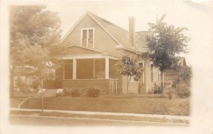 J28/ Marietta? Minnesota RPPC Postcard c1910 Home Residence  39