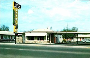 Madras, OR Oregon  CITY CENTER MOTEL US 27 & 97 Roadside VINTAGE Chrome Postcard