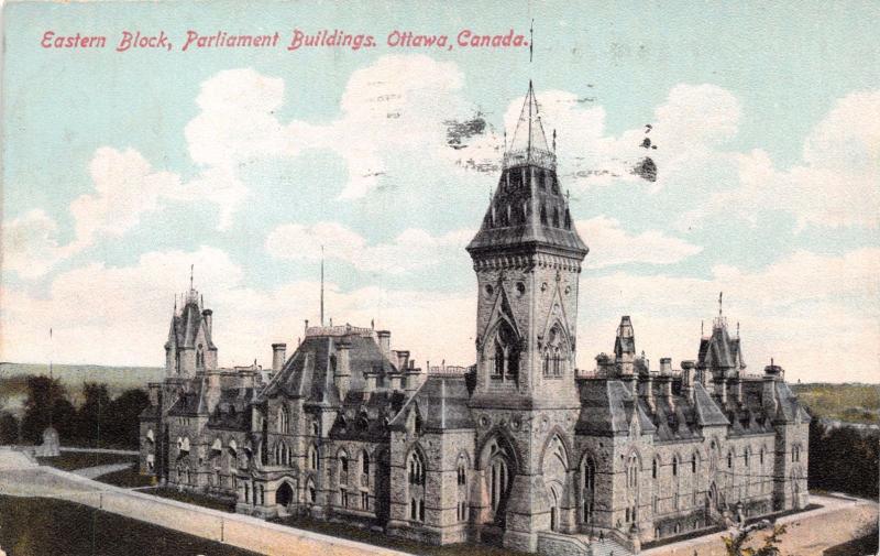 OTTAWA CANADA EASTERN BLOCK PARLIAMENT BUILDINGS POSTCARD 1910