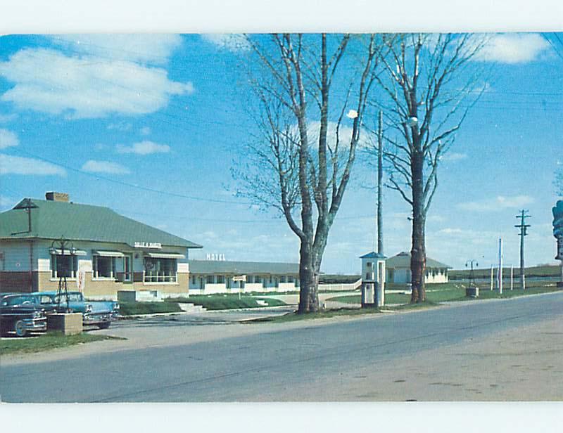 Unused 1950's OLD CARS & PLESSISVILLE RESTAURANT IN PLESSISVILLE Quebec QC p6760