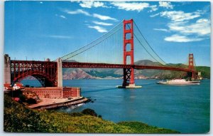 Postcard - Golden Gate Bridge - San Francisco, California