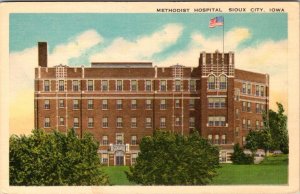 Sioux City, IA Iowa    METHODIST HOSPITAL    ca1940's Linen Postcard