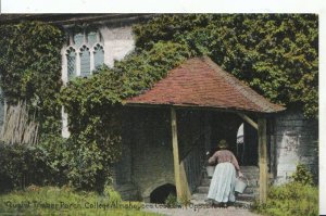 Kent Postcard - Quaint Timber Porch - College Almshouses - Cobham - Ref 6678A