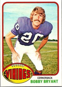 1976 Topps Football Card Bobby Bryant Minnesota Vikings sk4438