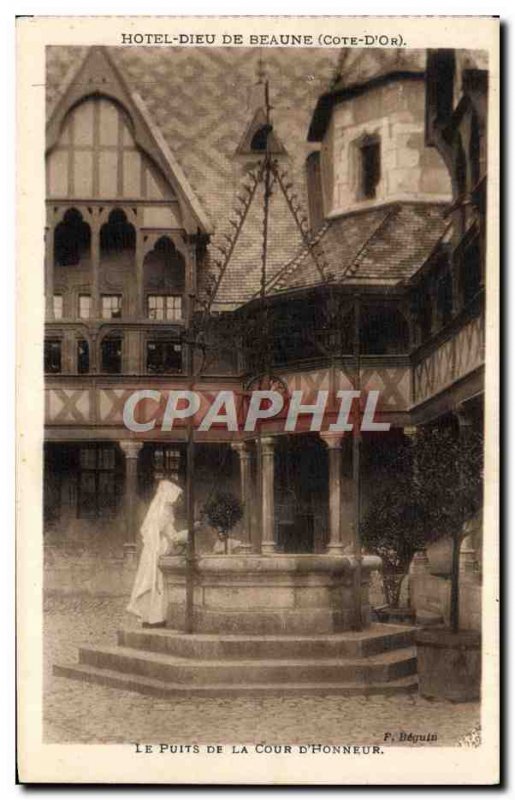 Postcard Old Hotel Dieu De Beaune The well of the court & # 39honneur