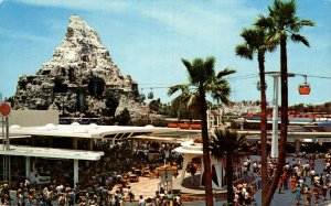 Disneyland Anaheim Tomorrowland Terrace Chrome Postcard 08.71