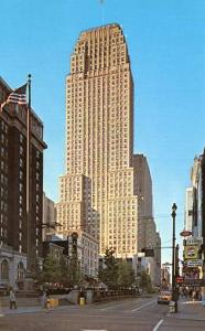 OH - Cincinnati, Carew Tower, Fountain Square