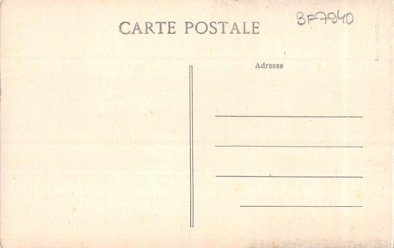 BF7940 Ma st ouen des toits monument aux morts france   France