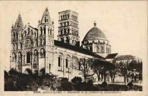 CPA Angouleme- Ensemble de la Cathedrale St Pierre FRANCE (1073784)