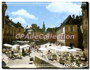 Postcard Modern Sarlat Dordogne instead of Liberty