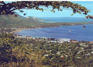 VINTAGE CONTINENTAL POSTCARD RABAUL TOWNSHIP SIMPSON HARBOUR PAPUA NEW GUINEA'80