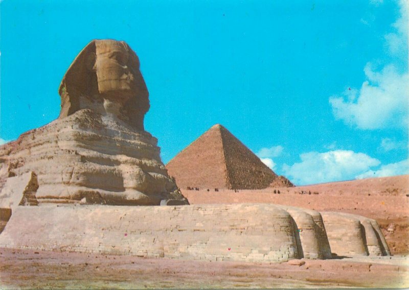 Post card Egypt Gizeh the Sphinx and the Pyramid of Kheops