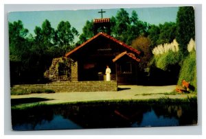 Vintage 1960's Postcard Little Chapel By The Lake Knott's Berry Farm Buena Park