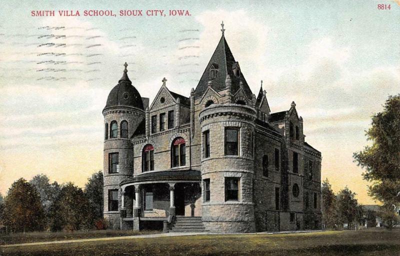 SIOUX CITY, IA Iowa       SMITH VILLA SCHOOL      1910 Postcard