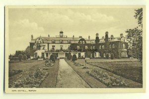 tp5137 - Yorks - The Grand Spa Hotel and Grounds in Ripon - Postcard 