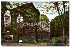England - England - Reading - Abbey Ruins - Shening the fireplace - Old Postcard