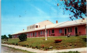 1950s Morley's Motel Between Ogdensburg and Morristown NY Postcard