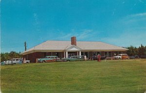 Winthrop, Maine - McNamara's Restaurant and food Shop - Roadside