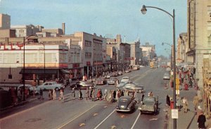 MICHIGAN AVENUE Street Scene SOUTH BEND, INDIANA c1950s Vintage Postcard