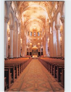 Postcard The main nave of the Basilica, Sainte-Anne-de- Beaupré, Canada