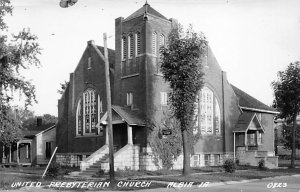 United Presbyterian Church real photo Albia, Iowa  