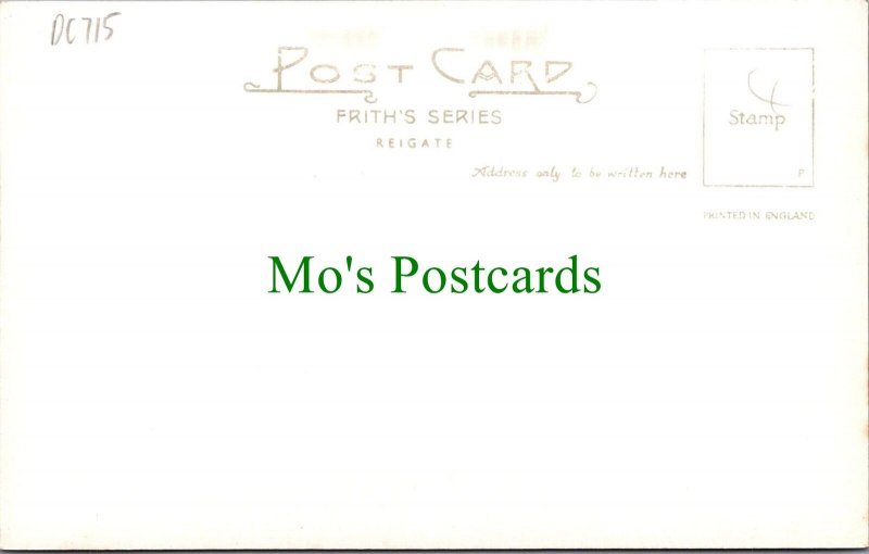 Gloucestershire Postcard - Greetings From Cheltenham  DC715