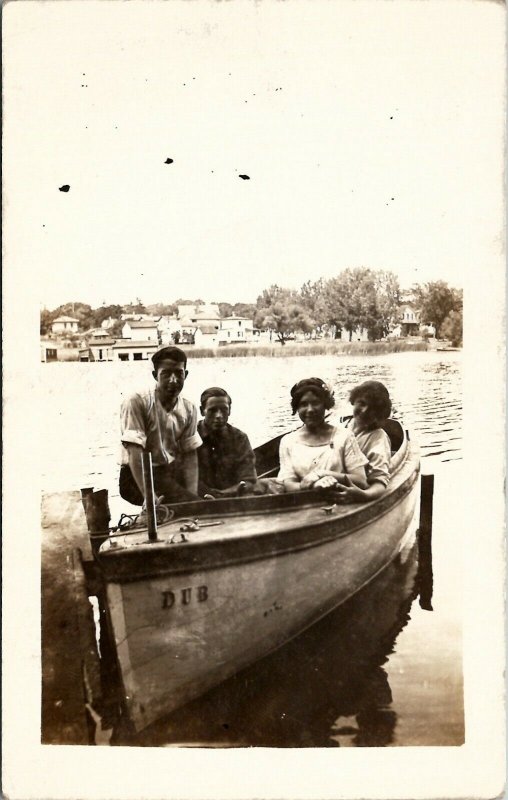 RPPC Boating on The Lake Young Couples in The DUB c1915 Homes Postcard U17