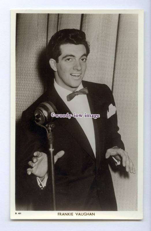 b6013 - Film Actor & Singer - Frankie Vaughan, Picturegoer No.D.651 - postcard