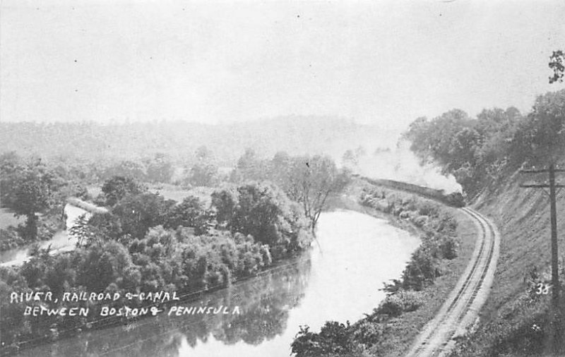 River, Railroad Canal Coyahoga Valley, Ohio OH