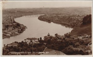 PC NEW ZEALAND, WANGANUI RIVER, Vintage REAL PHOTO Postcard (B41483)