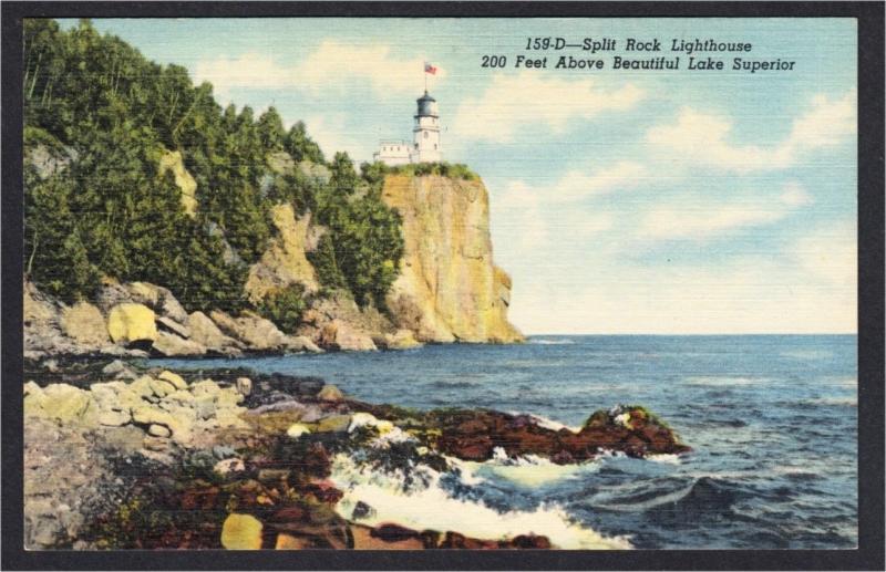 Split Rock Lighthouse MN on Lake Superior 1940s-1950s Linen Postcard