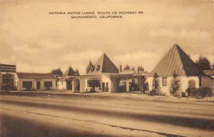 VICTORIA MOTOR LODGE Highway 99 Roadside Sacramento, CA c1930s Vintage Postcard