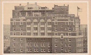 New Jersey Atlantic City The Hotel Colton Manor With The Ships Deck Atop