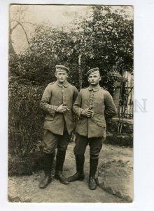 275640 WWI War SMOKING soldiers FELDPOST Germany Real PHOTO