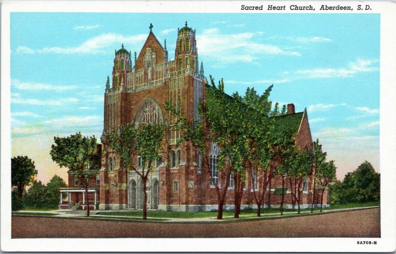 Sacred Heart Church, Aberdeen South Dakota postcard