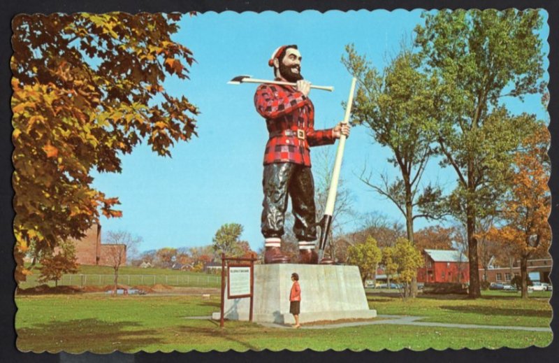 Maine BANGOR This Mammoth Statue of the Legendary Paul Bunyan - Chrome