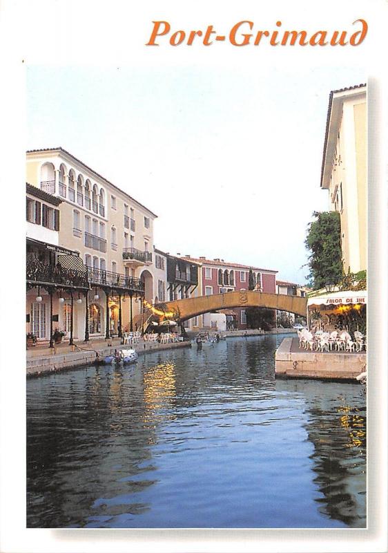 BT8354 Port Grimaud cite lacustre realisee par Etge       France